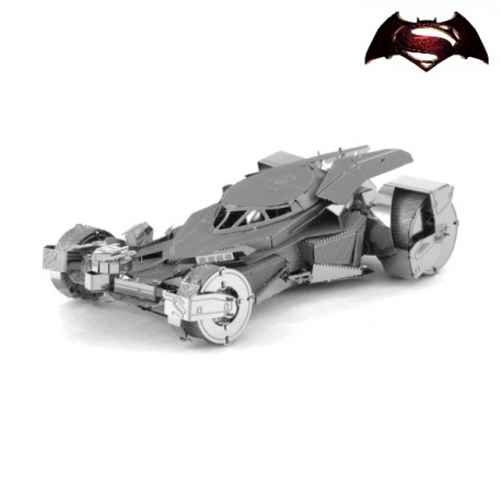 Miniature à monter en métal Batman vs. Superman BATMObiLE 2016 (L8.5cm)