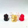 Maneki neko RONd-RONd DORE en argile blanche