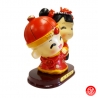 Figurine Jeunes mariés chinois en résine (Tirelire h14cm)
