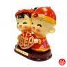 Figurine Jeunes mariés chinois en résine COEUR (Tirelire h14cm)