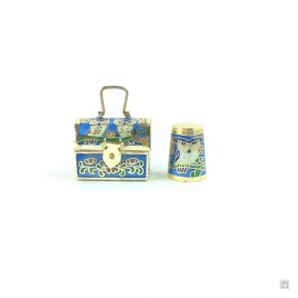 Dé à coudre+coffre en cloisonné bleu clair
